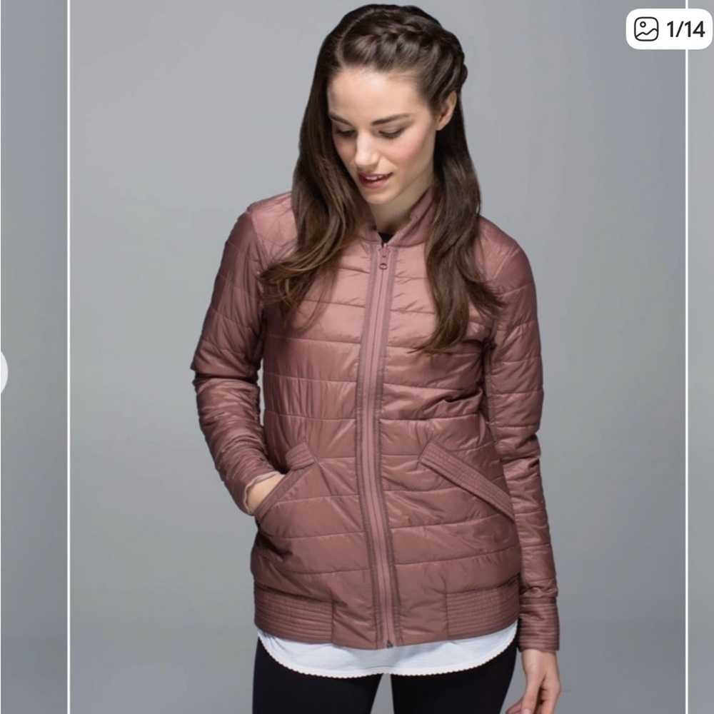 Lululemon Reversible The Bomb Bomber in Heathered Bark Berry size 10.